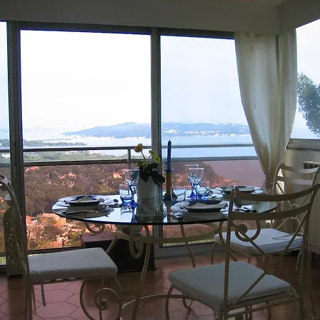 Couette-café Fabregas La Seyne-sur-Mer