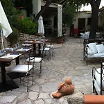 Couette-café Fabregas 4*