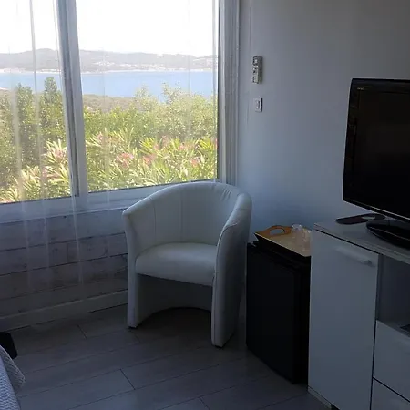 Bed & Breakfast Fabregas 4*